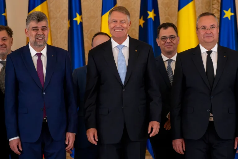 Radu Miruţă (USR): Iniţiativa AUR de suspendare a preşedintelui Iohannis este sortită eşecului.