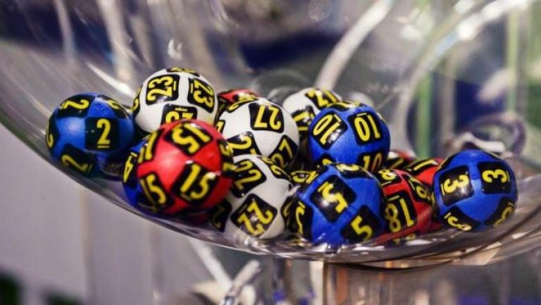Report la Loto 6/49: peste 1,89 milioane euro.
