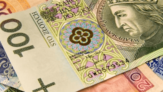 Salariul minim din Polonia a depășit pe cel federal din SUA