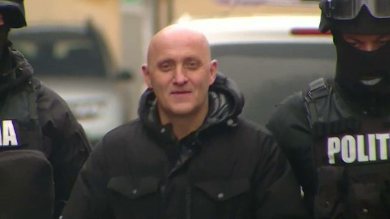 Arsenal impresionant descoperit în casa lui Horațiu Potra: „Mai bine să trăiești în ilegalitate decât să mori în legalitate”