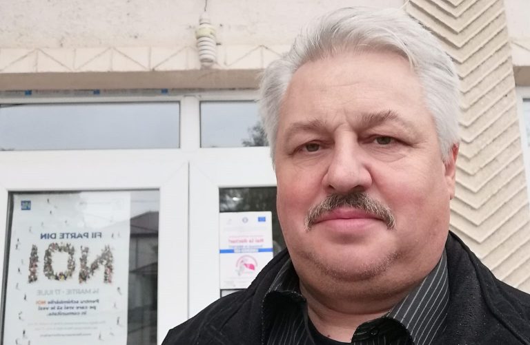 Detalii șocante din dosar – Prins băut la volan, fostul șef al poliției orașului a evadat din spital pe geamul băii