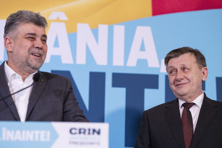 Antonescu, despre Guvernul Ciolacu II: Guvernul nu e un costum // Nu ne căsătorim cu el