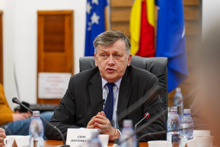 Crin Antonescu: Nu cred în taxe mai mari și austeritate