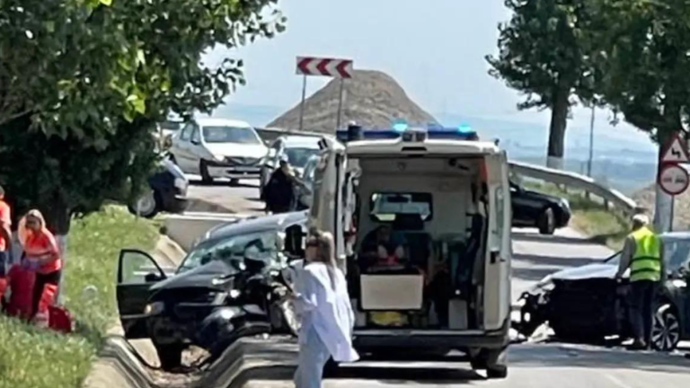 Accident grav în comuna Țigănași cu două mașini implicate