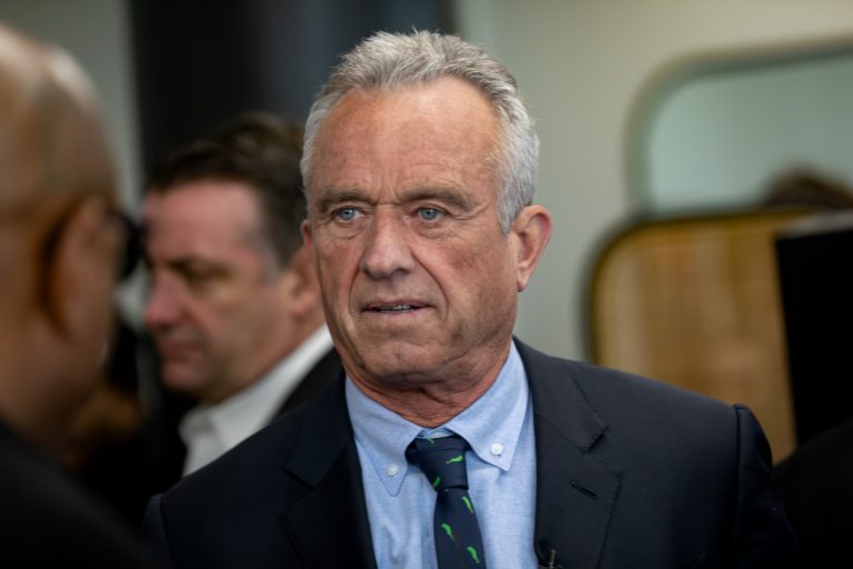 Robert F. Kennedy Jr. a reangajat foști angajați.