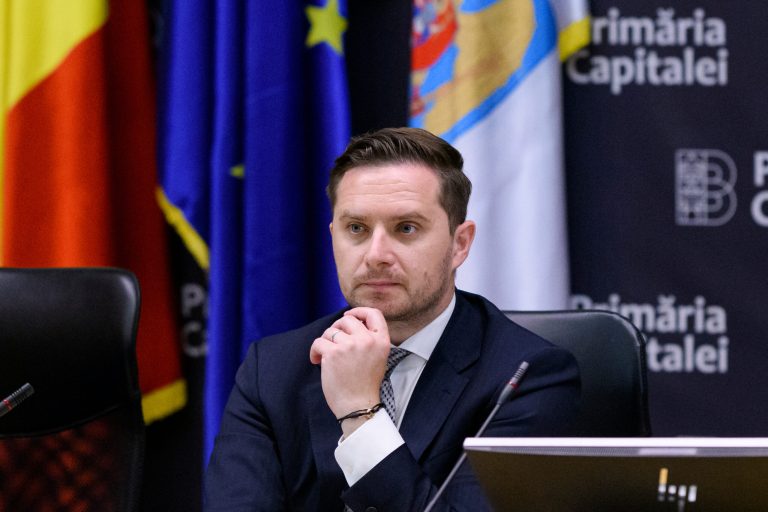 Salariile directorilor companiilor municipale, analizate de Bujduveanu