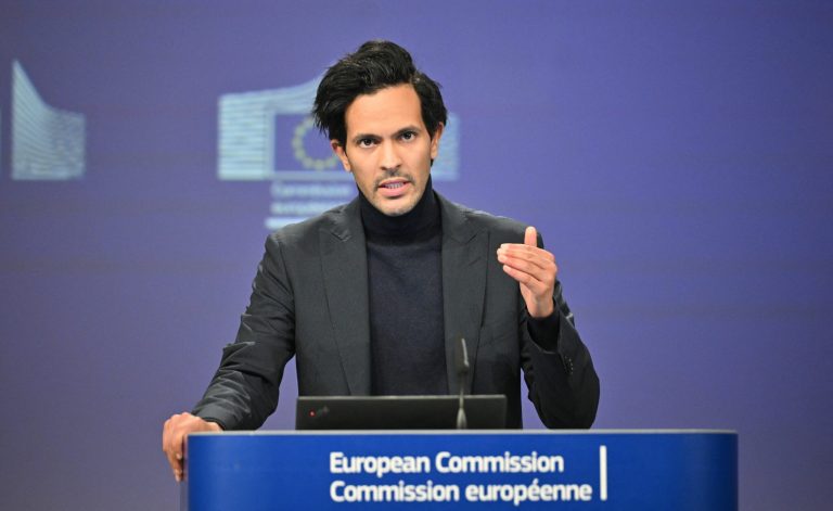 UE respinge apelurile Israelului pentru schimbarea regimului în Iran