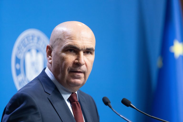 Bolojan: România trebuie să evite greșelile Greciei
