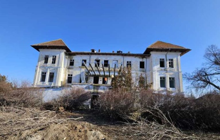 Conacul Costache Conachi, locul planificării Unirii, se restaurează