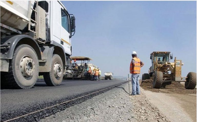 Două drumuri importante din Iași vor fi modernizate