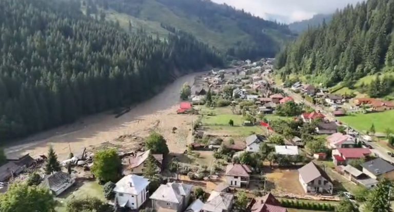 Imagini impresionante din dronă cu inundațiile din Suceava