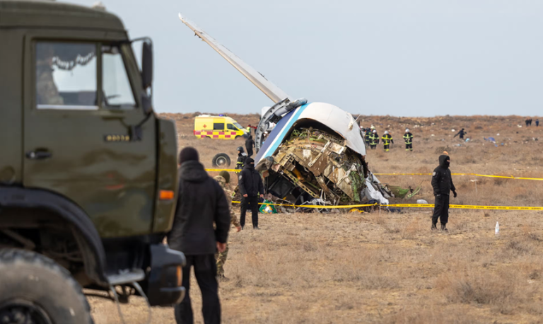 Preşedintele Azerbaidjanului cere Rusiei să recunoască doborârea avionului.