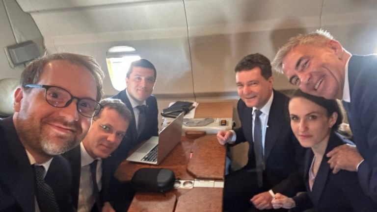 Președintele Nicușor Dan, despre cazul vicepremierului Anastasiu: „Este o problemă mare”