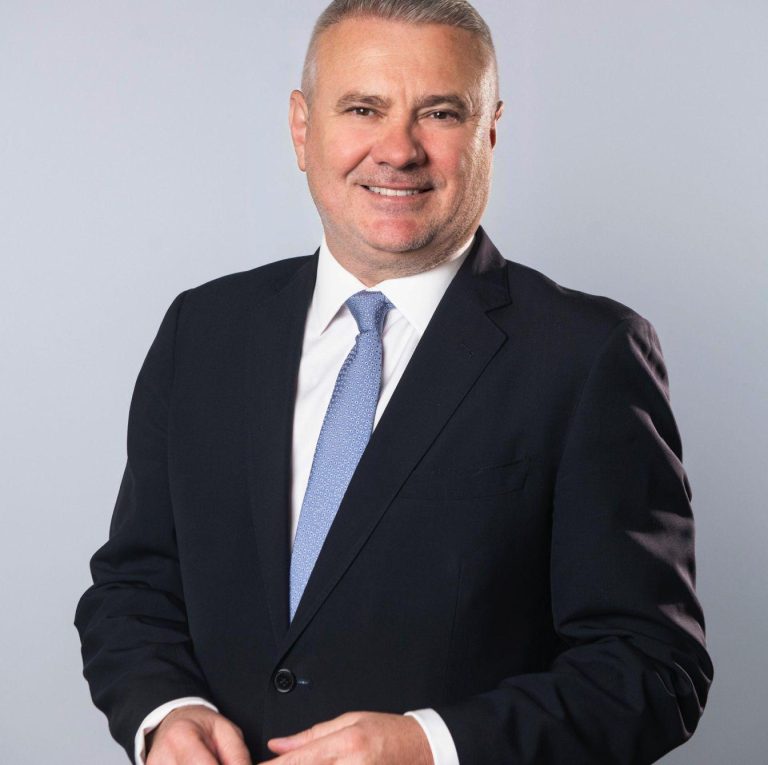 Un lider PNL va depune plângere penală împotriva președintelui CJ Olt.