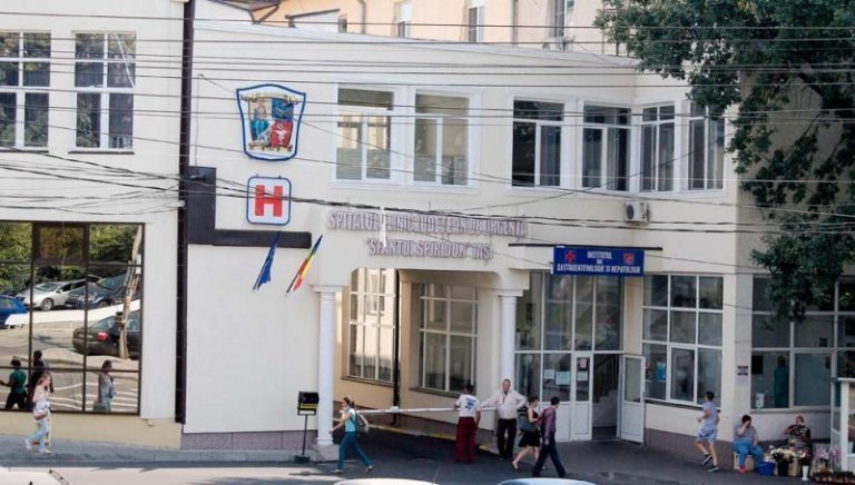 Zeci de posturi disponibile la cel mai mare spital din Moldova