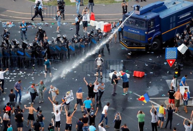 Activist: 10 August. 7 ani au trecut, vinovaţii liniştiţi.