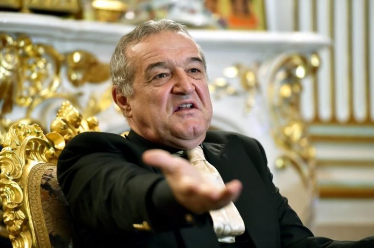 Becali, la funeraliile lui Iliescu: Raiul nu-l vede, Băsescu îl îngrop eu