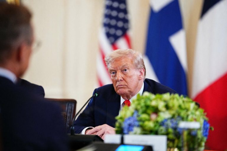 Biden a făcut „imposibilă” victoria Ucrainei, acuză Trump.