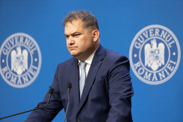 Cseke Attila: „Guvernul reduce cu 20% posturile publice”