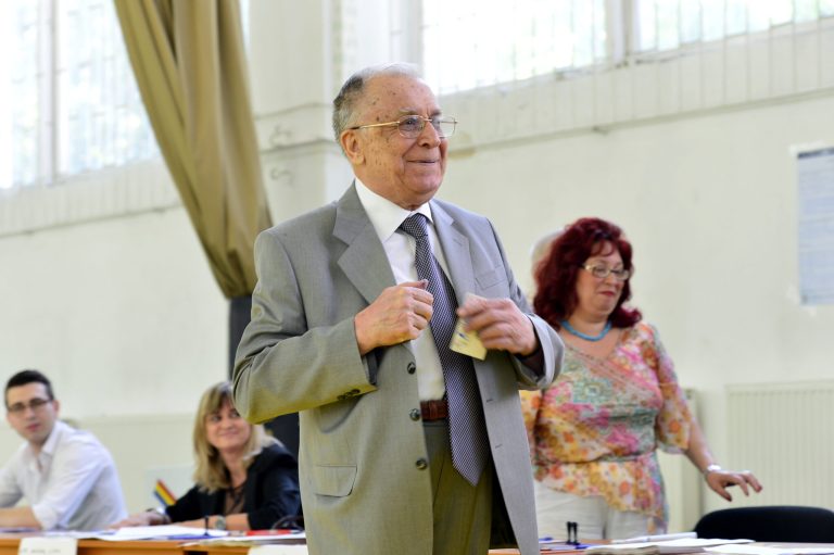 Cum a trăit Ion Iliescu până la 95 de ani