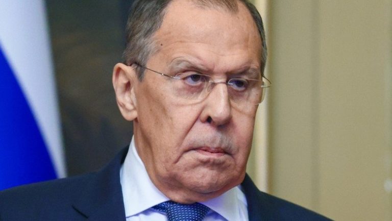 Lavrov acuză Occidentul că vrea să blocheze pacea Ucraina