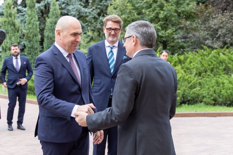 Premierul Ilie Bolojan a discutat cu președintele Parlamentului despre integrarea europeană