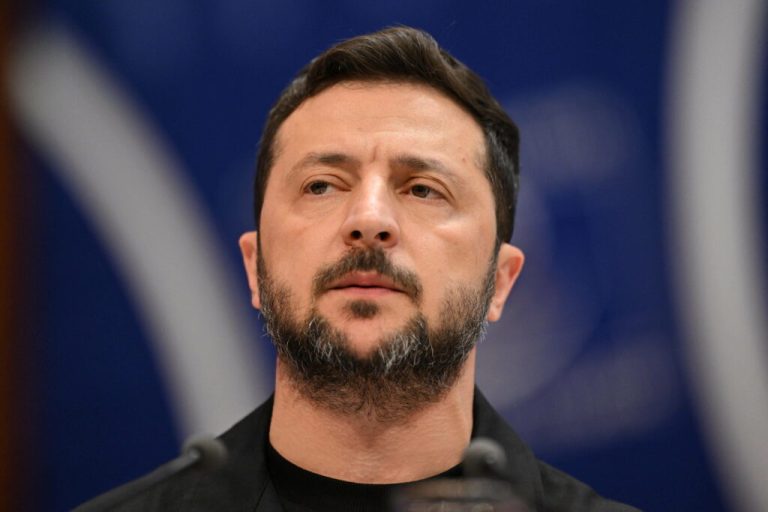 Volodimir Zelenski: Ucrainenii nu vor ceda teritorii