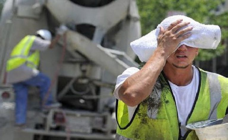 Caniculă şi temperaturi foarte ridicate până luni seară