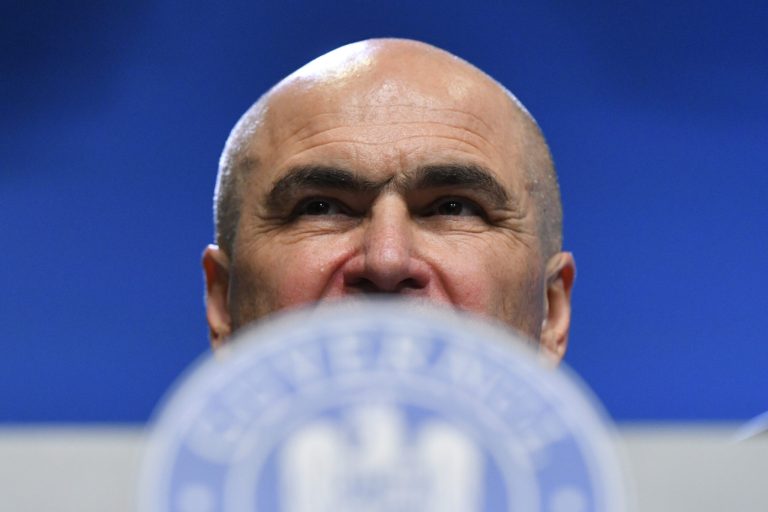Bolojan: De acord să găsim soluții pentru economii