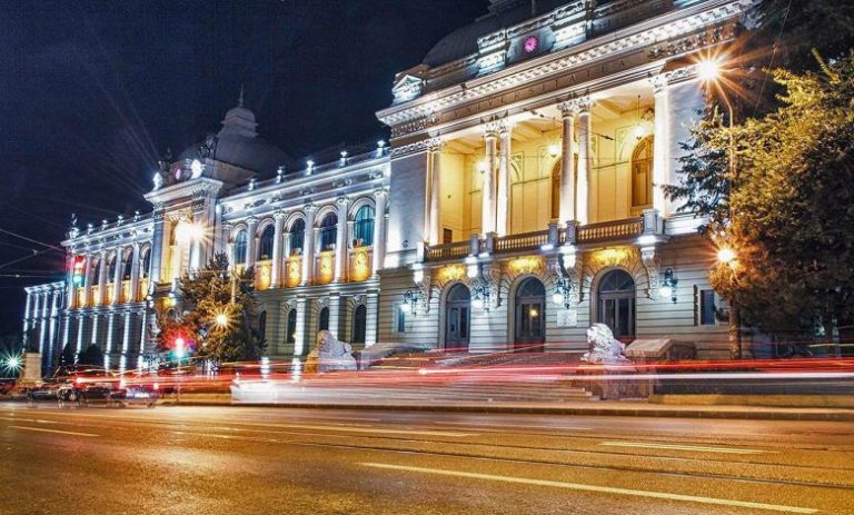 Două sesiuni, peste 20.000 de dosare: Relații internaționale, specializare dorită la ,,Cuza”
