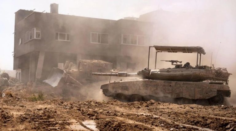 Israel cere populației să părăsească Gaza imediat