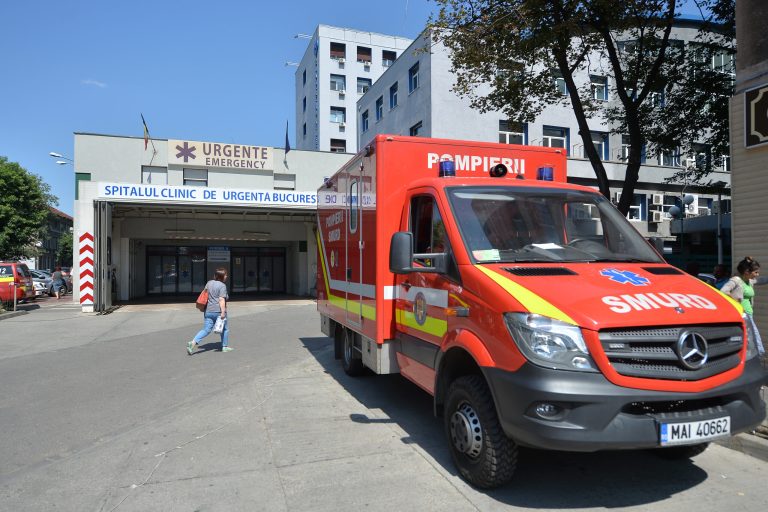 Parlamentul cere spitalele să instaleze butoane de panică și camere video