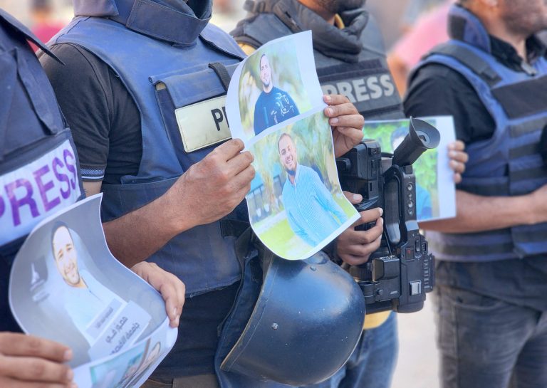 Peste 250 de publicații internaționale au protestat pentru jurnaliștii din Gaza