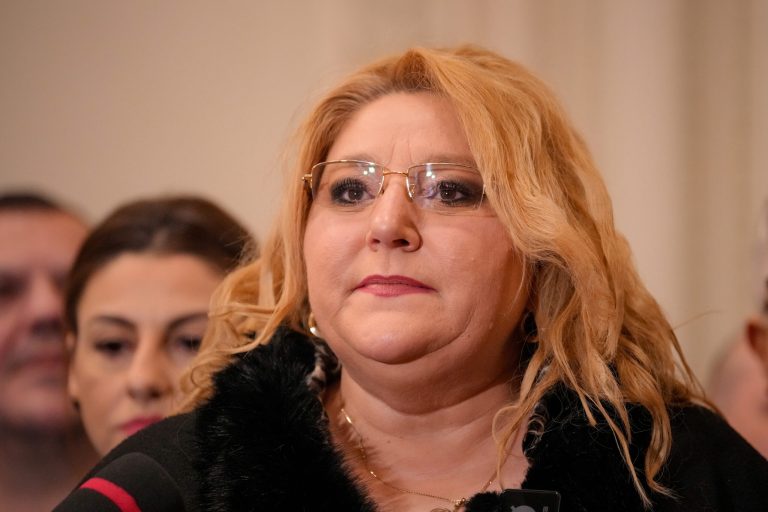 Șoșoacă, chemată la Parchet pentru promovarea extremismului