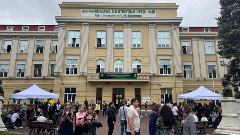 USV Iași a deschis porțile pentru 4.000 studenți