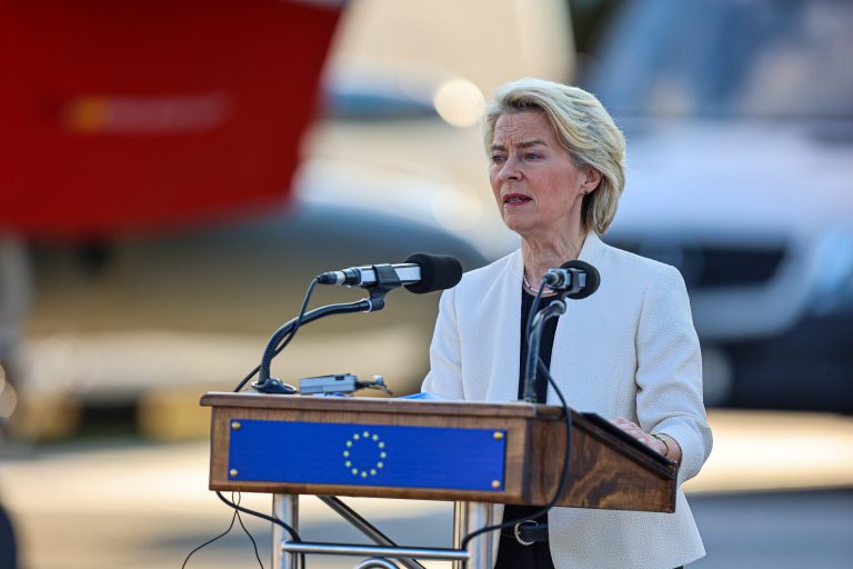 Ursula von der Leyen a discutat cu J.D. Vance despre sancțiunile Rusiei.