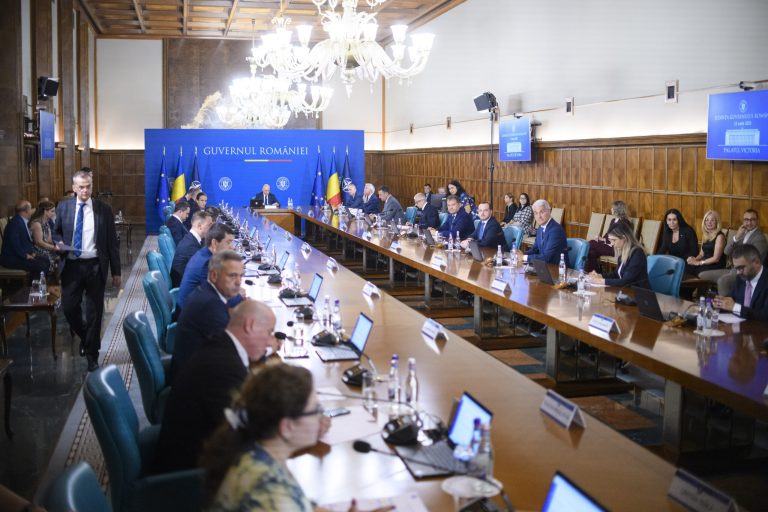 Coaliția se întâlnește să decidă data alegerilor capitalei