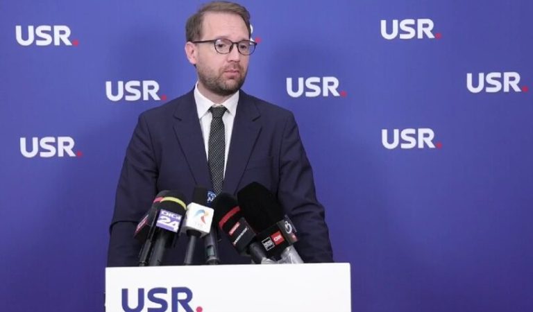 Fritz: Dacă legea e respinsă, refacem, propunem referendum