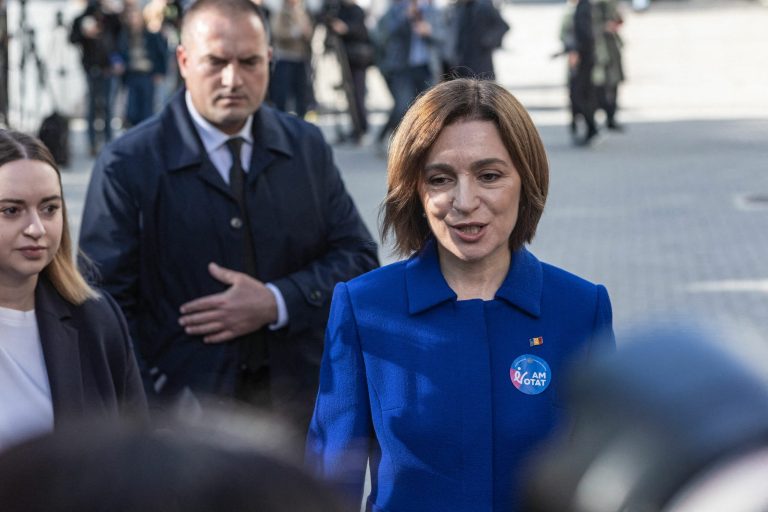 Maia Sandu vine duminică la București pentru Sfințirea Catedralei Naționale