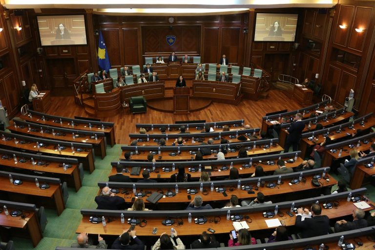 Parlamentul din Kosovo nu a ales un nou prim-ministru. Alegerile anticipate se apropie.