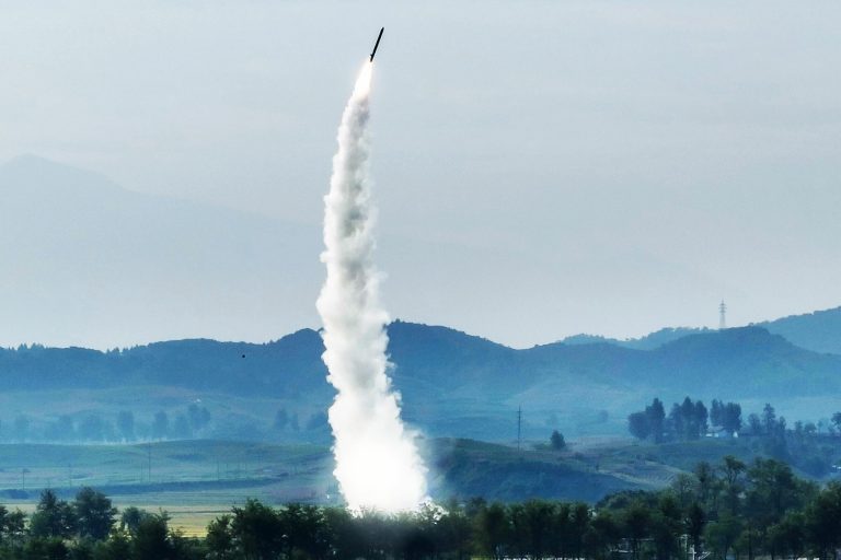 Coreea de Nord a lansat o rachetă balistică nouă