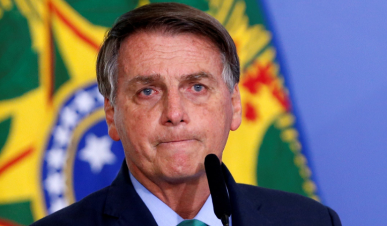 Fostul președinte Jair Bolsonaro, arestat preventiv pentru fugă