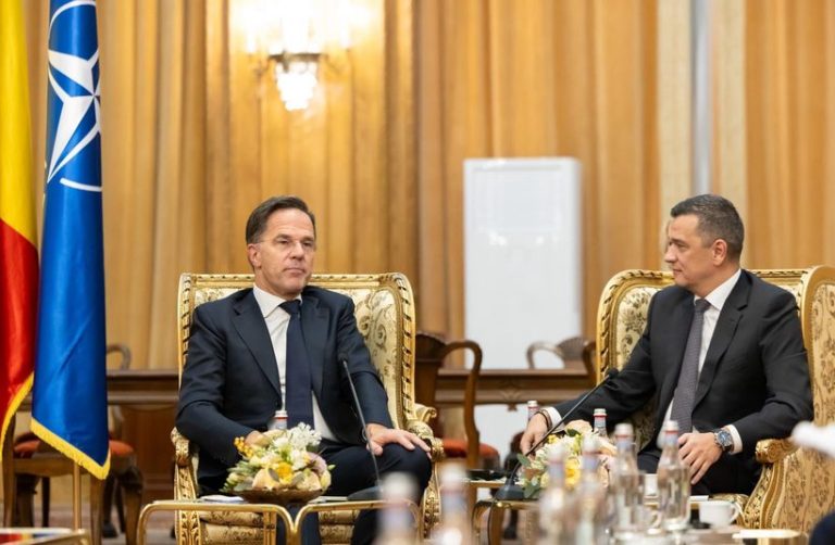 Grindeanu, întâlnire cu secretarul general NATO: Am discutat despre prezenţa aliată pe Flancul Estic.