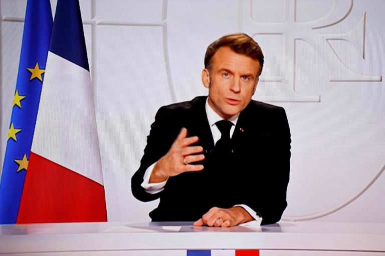 Macron își justifică bilanțul: Franța contribuie la creșterea zonei euro