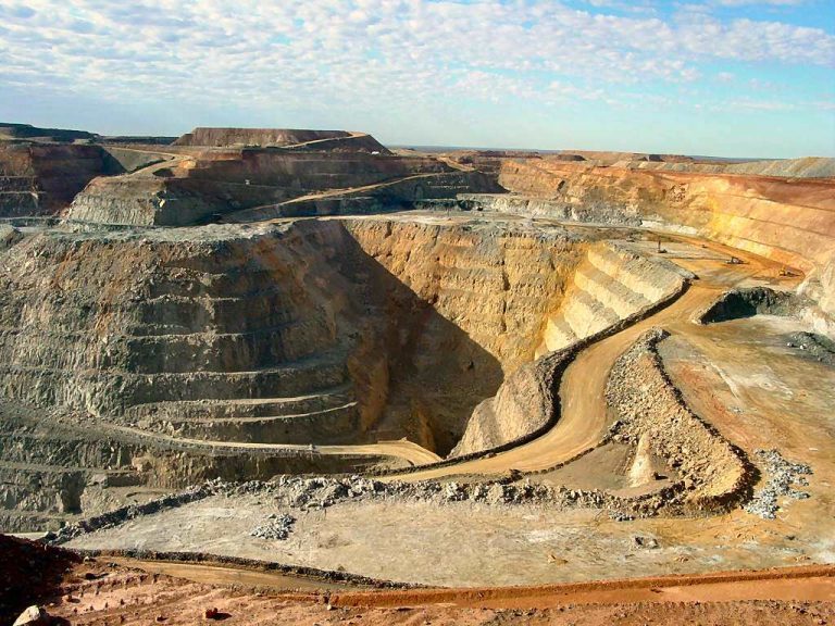 ANAF a început executarea acțiunilor Gabriel Resources la Roșia Montană