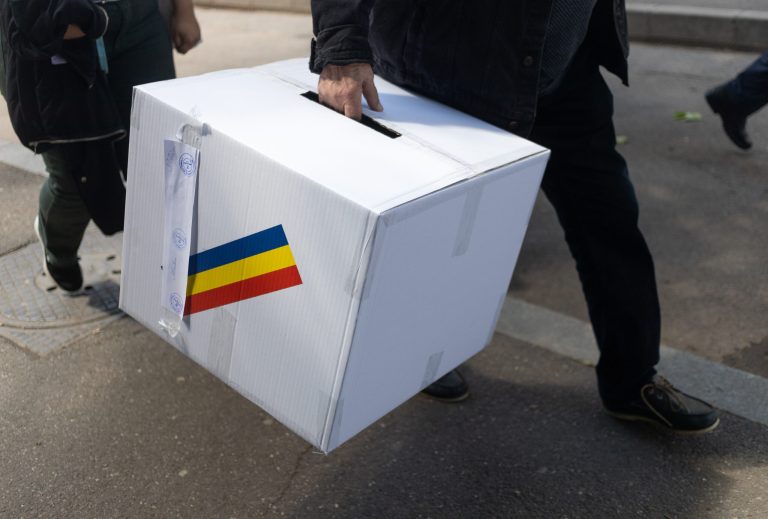 AUR, reacție după ce un membru de vot a lovit un jurnalist