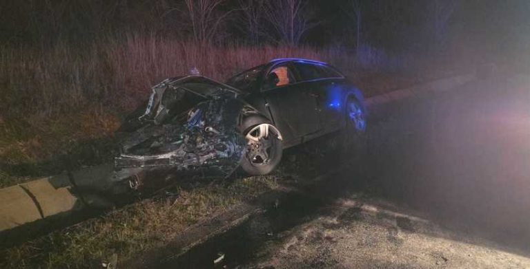 Accident grav la graniţa Galaţi-Vaslui, trei răniţi
