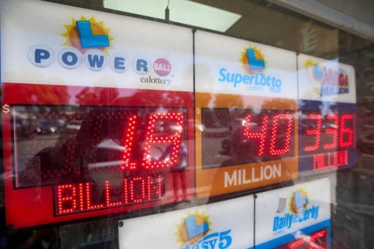 Cadou de Crăciun: Jackpot de 1,817 miliarde de dolari