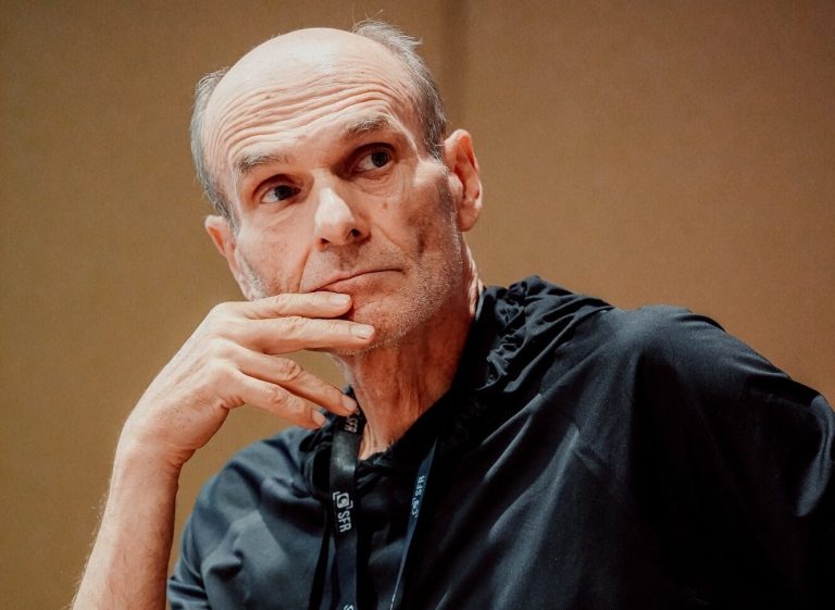 Cristian Tudor Popescu a dezvăluit cu cine votează duminică.
