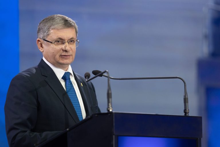 Gafă a liderului partidului Maiei Sandu: Felicită pe „Ciucă”